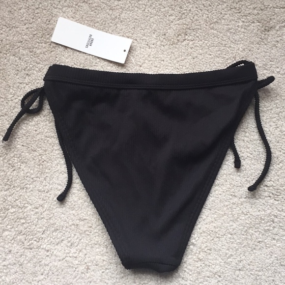 ✨🪩UO Out From Under Black High Leg Bikini Bottoms - Picture 7 of 10